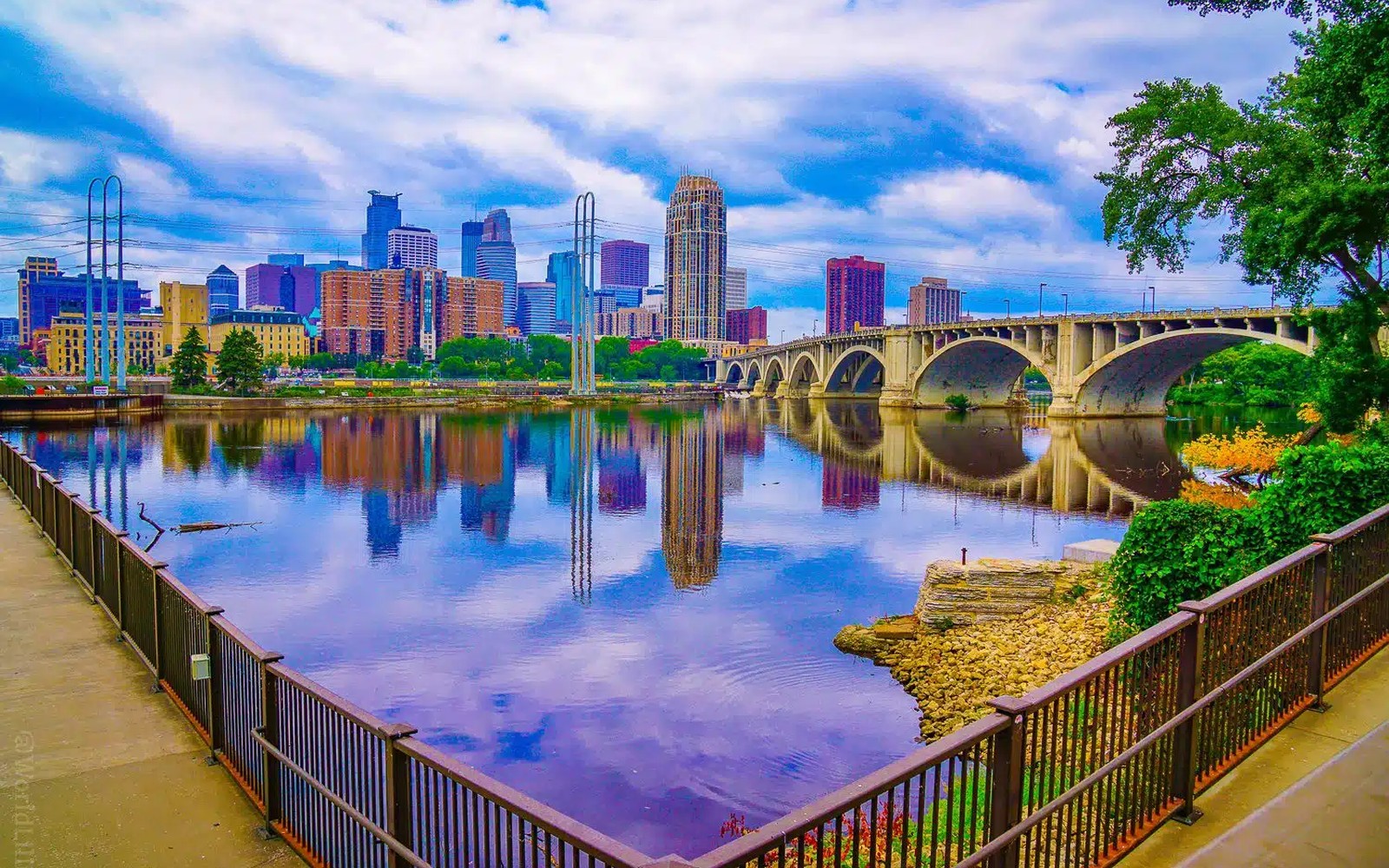 Telehandler Financing in Minneapolis, MN